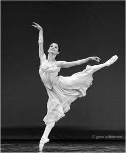 Maria Kochetkova, prezentă la Gala Bucharest International Ballet dedicată lui Constantin Brâncuşi